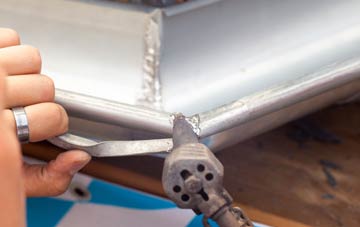 disadvantages of Siabost Bho Thuath lead roofing